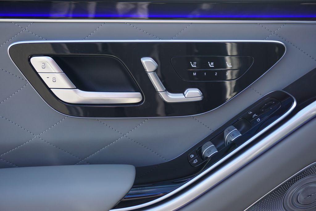 Thumbnail: 2026 Mercedes-Benz S-Class - 23