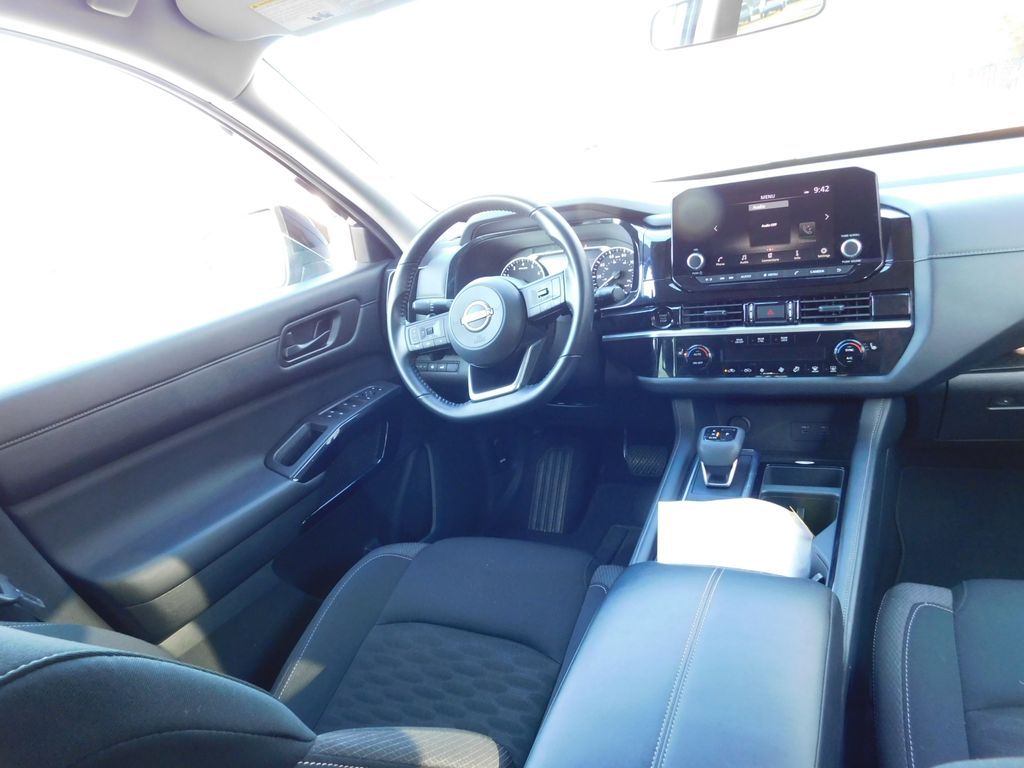 Thumbnail: 2025 Nissan Pathfinder - 3