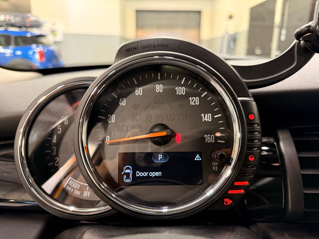 Thumbnail: 2017 MINI Cooper - 15