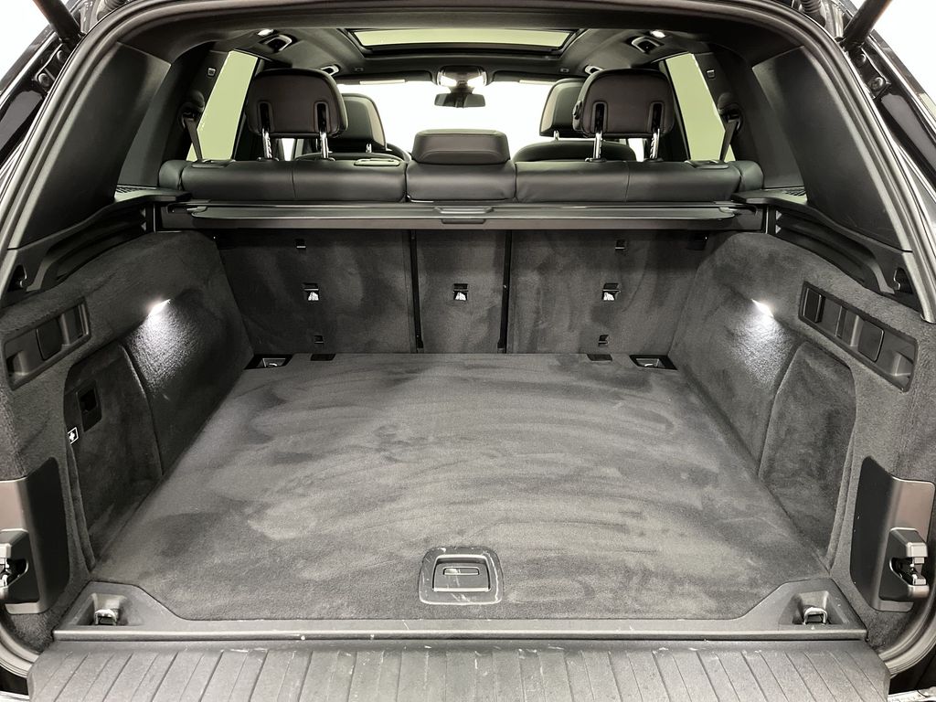 Thumbnail: 2021 BMW X5 - 25