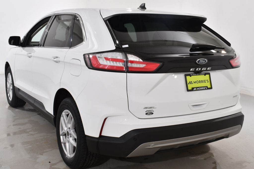 Used 2023 White Ford SEL image 14