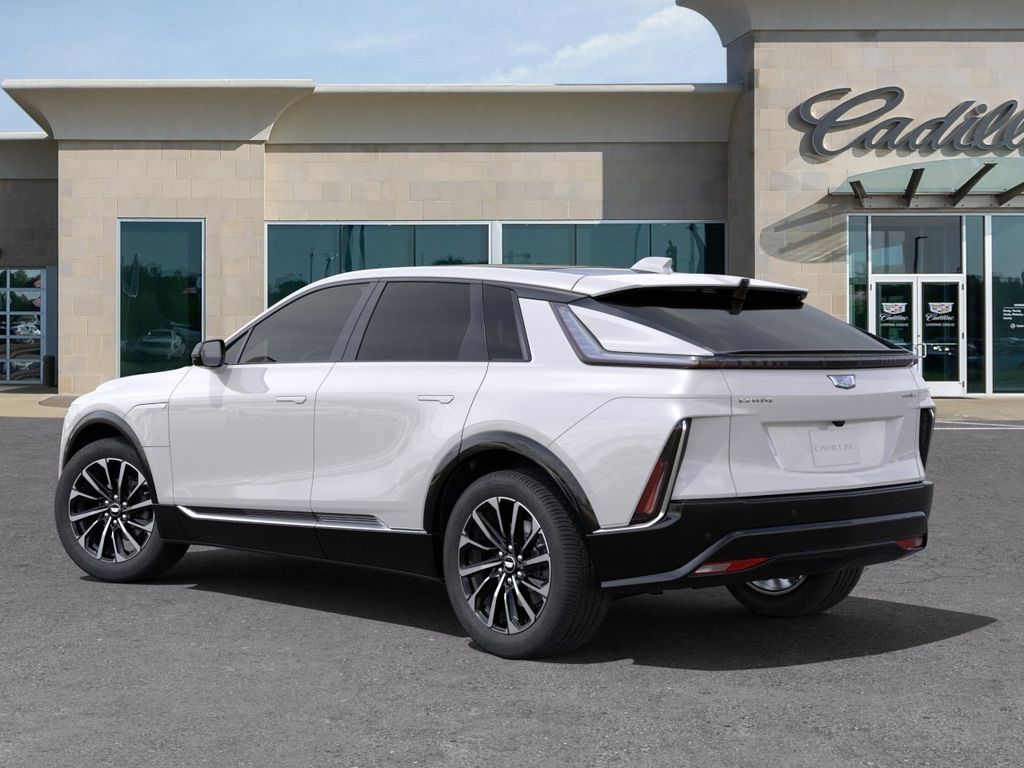 2024 Cadillac LYRIQ Sport 3