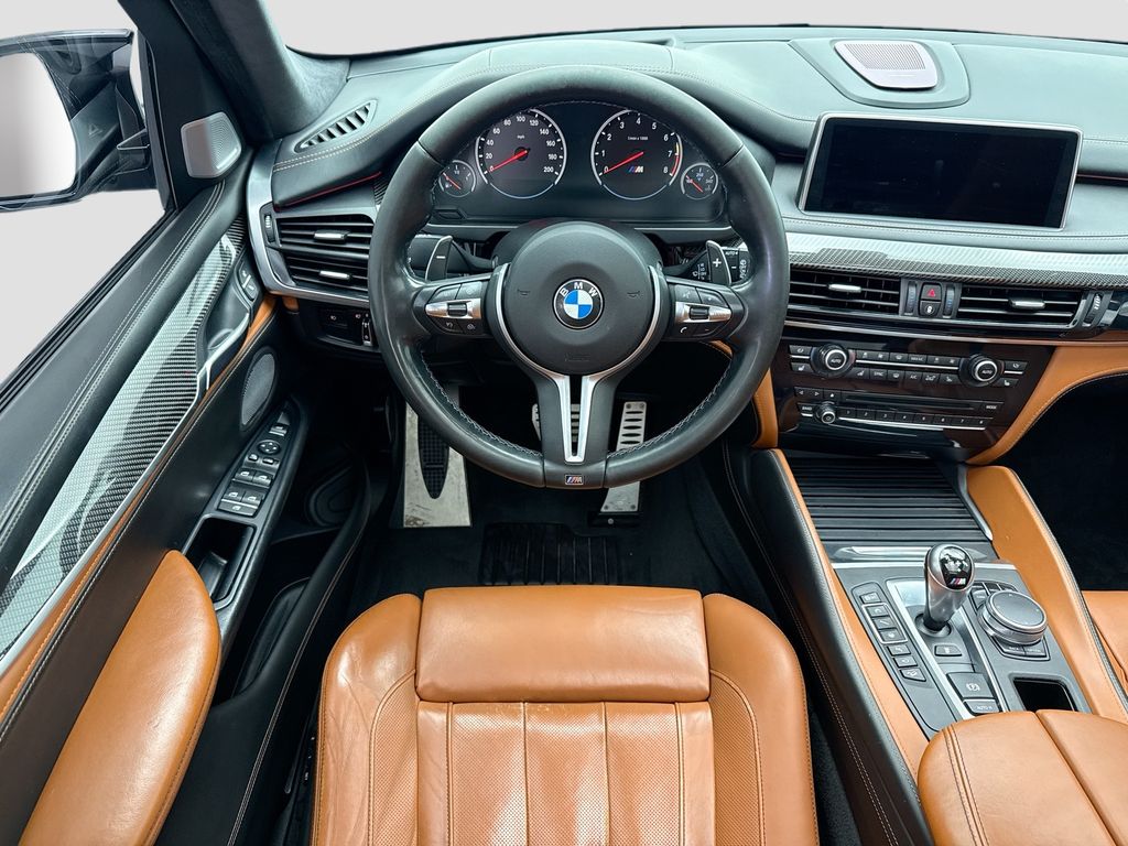 Thumbnail: 2017 BMW X5 - 10