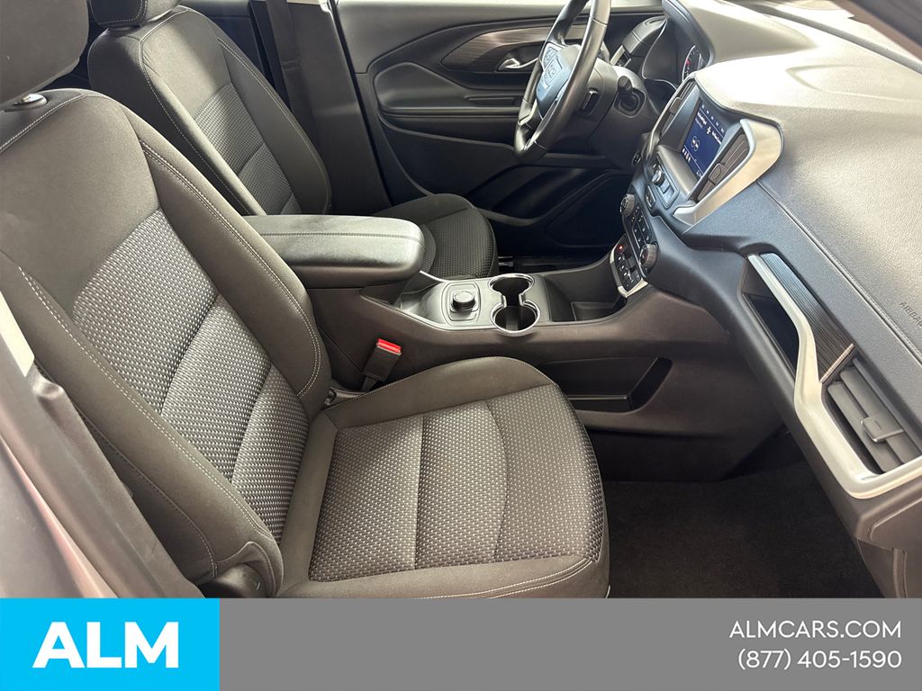 Used 2024 Silver GMC SLE image 16