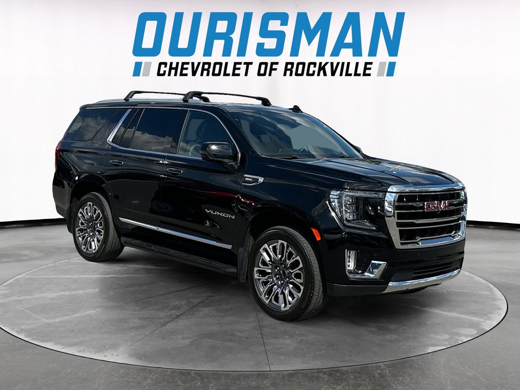 Onyx Black 2022 GMC Yukon SLT 4WD SUV / Crossover Four-Wheel Drive