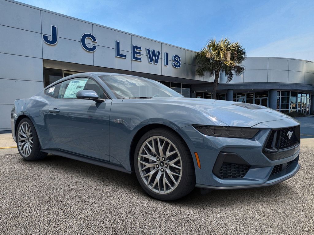 2025 Ford Mustang GT Premium Fastback