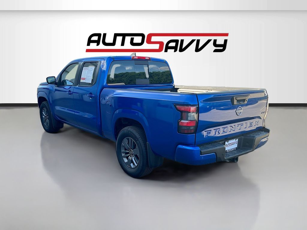 Used 2026 Blue Nissan SV image 5
