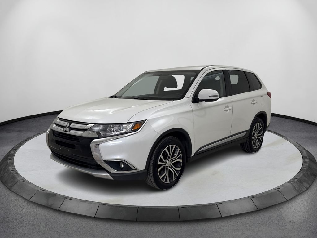 2018 Mitsubishi Outlander SE