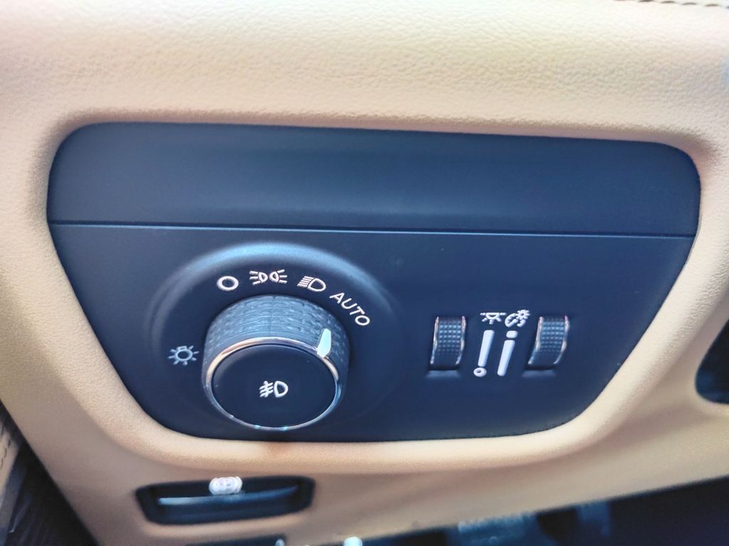 Used Car 2023 Jeep Grand Cherokee L  Summit For Sale Under $50,000 In Austin, Texas