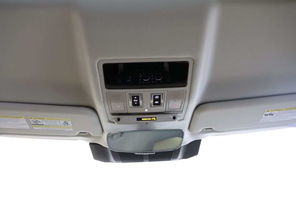 Thumbnail: 2024 Land Rover Defender - 14