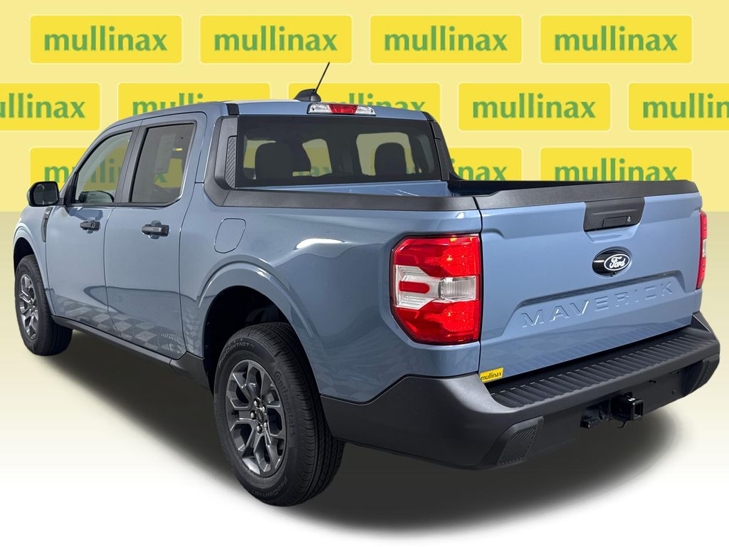New 2026 Gray Ford XLT image 4