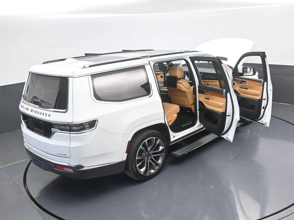 Used 2022 Bright White Clearcoat Jeep Series III image 85