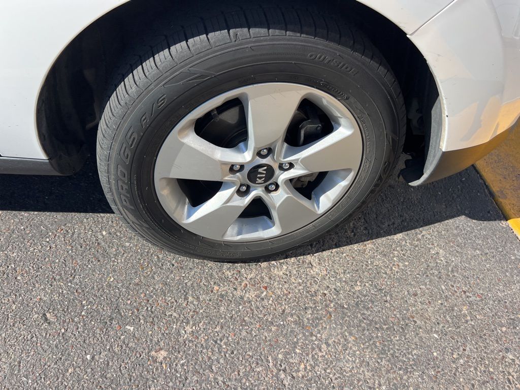 Thumbnail: 2019 Kia Soul - 6