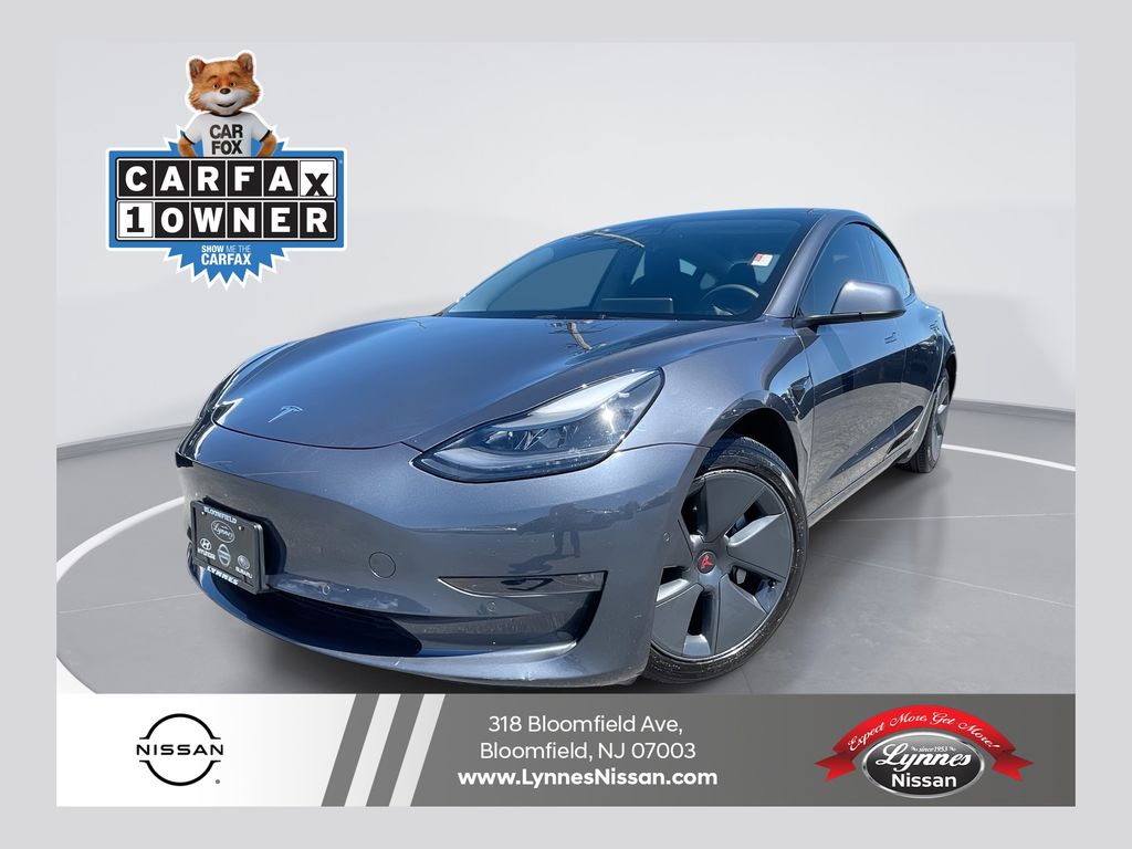 Gray 2022 Tesla Model 3 Long Range AWD Sedan All-Wheel Drive 1-Speed Automatic