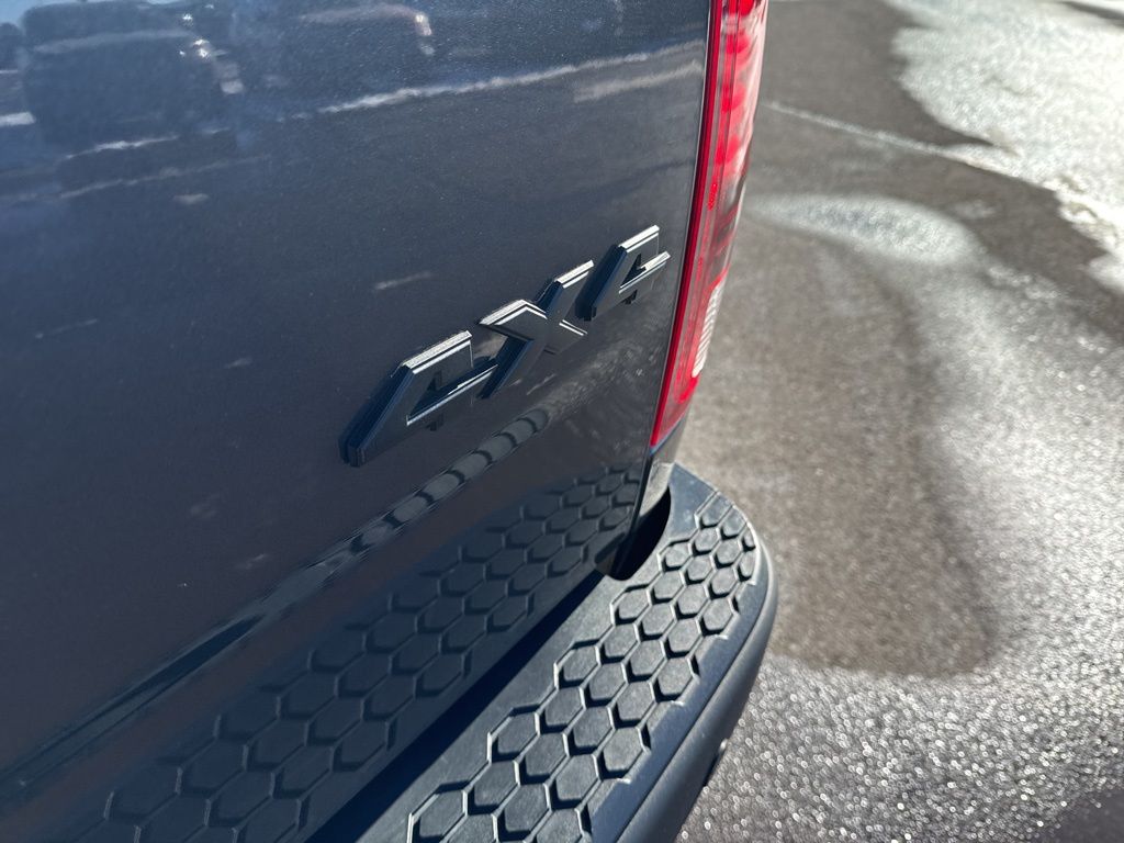 Certified Used 2022 Gray Ram Warlock image 16