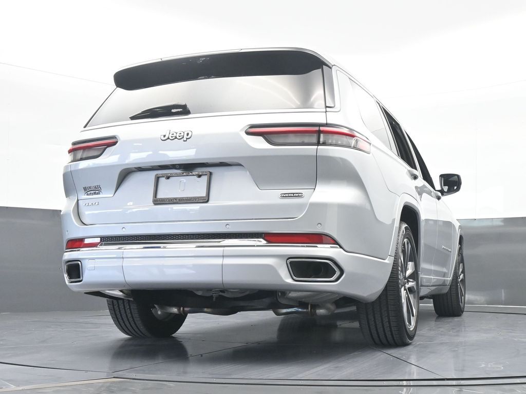 Used 2024 Silver Zynith Jeep Overland image 71