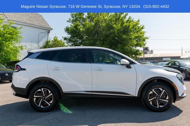 2023 Kia Sportage Hybrid LX White at Bob Ruth Ford
