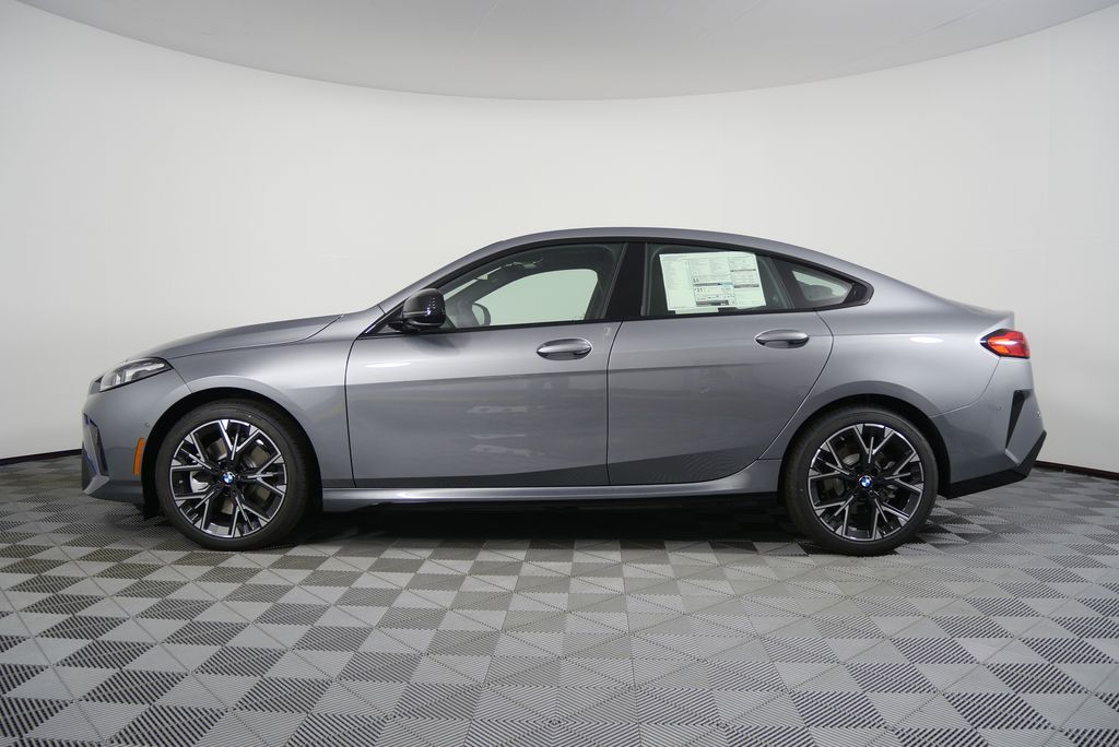Thumbnail: 2026 BMW 2 Series - 6
