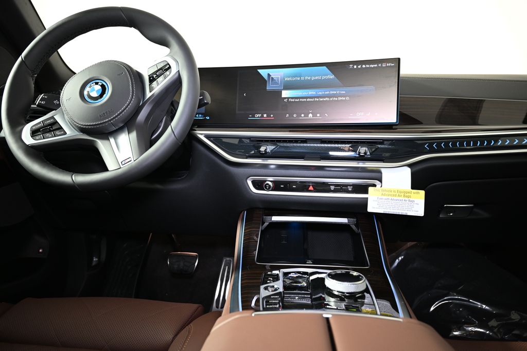 Thumbnail: 2026 BMW X5 - 16