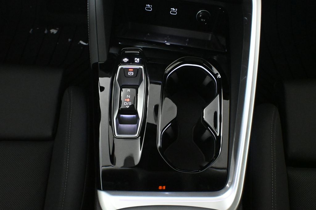 Thumbnail: 2026 Audi Q5 - 23