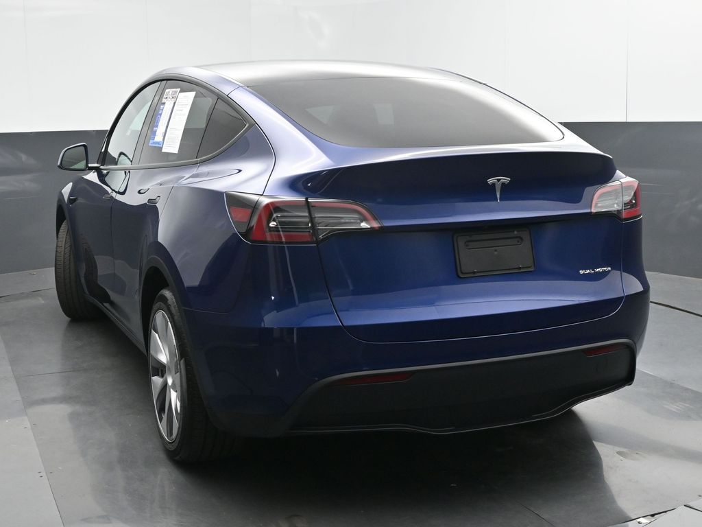 2023 Tesla Model Y Long Range Dual Motor All-Wheel Drive