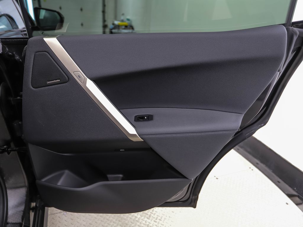 Thumbnail: 2024 BMW iX - 25