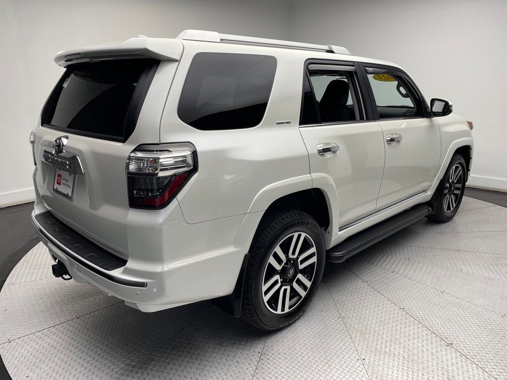 2023 Toyota 4Runner Limited 5