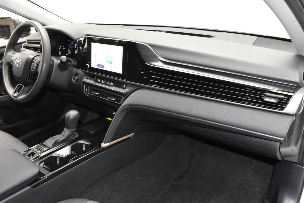 Thumbnail: 2025 Toyota Camry - 24