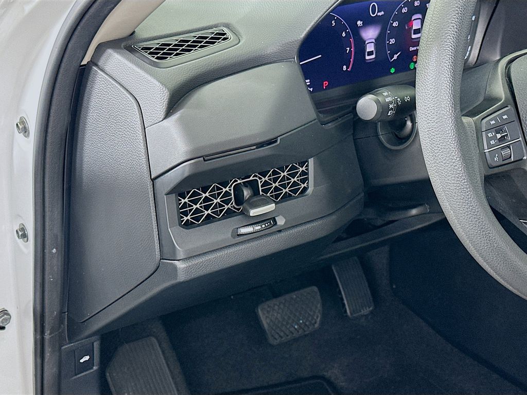 Thumbnail: 2023 Honda Accord - 10