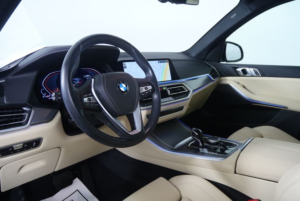 Thumbnail: 2022 BMW X5 - 13