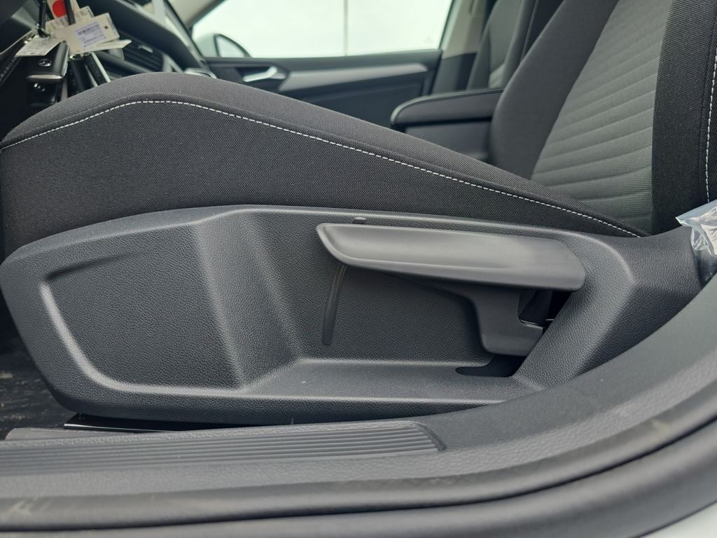 2025 Volkswagen Jetta 1.5T S photo