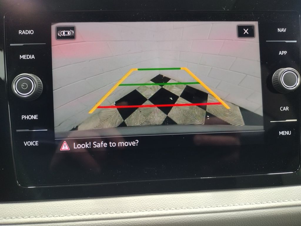 2025 Volkswagen Taos 1.5T SEL