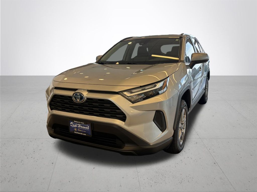 2023 Toyota RAV4 Hybrid LE