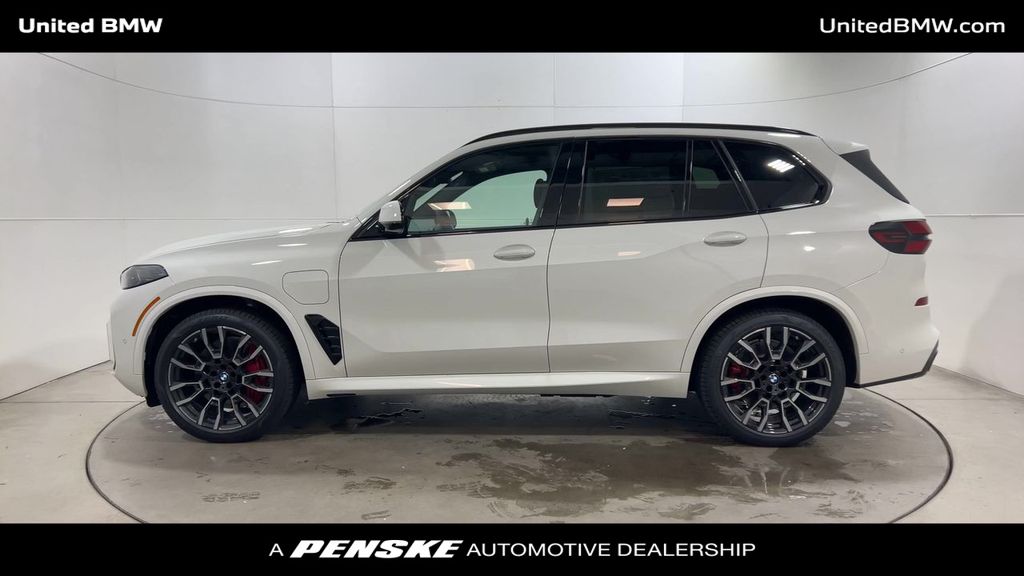 Thumbnail: 2026 BMW X5 - 5