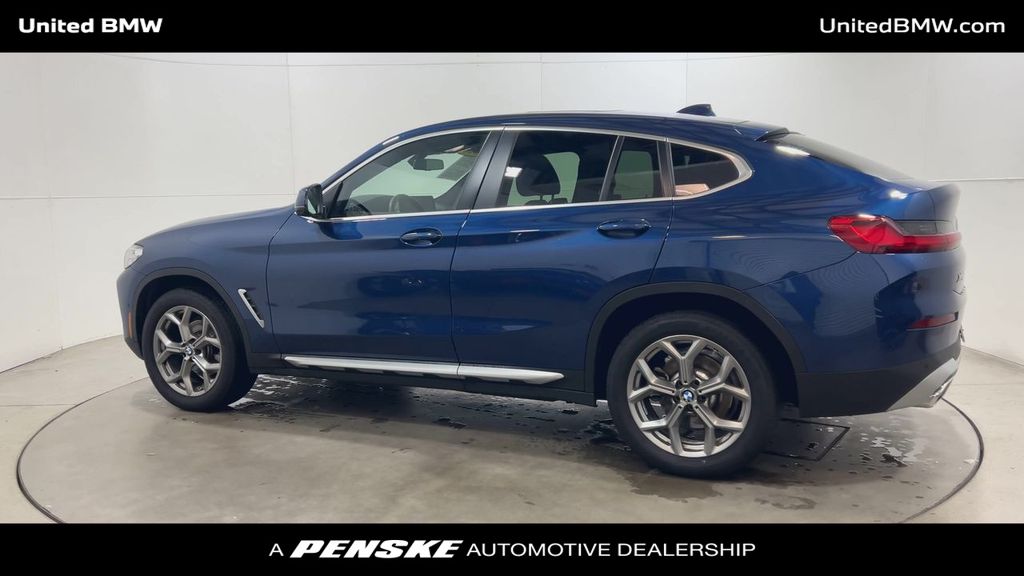 Thumbnail: 2025 BMW X4 - 6