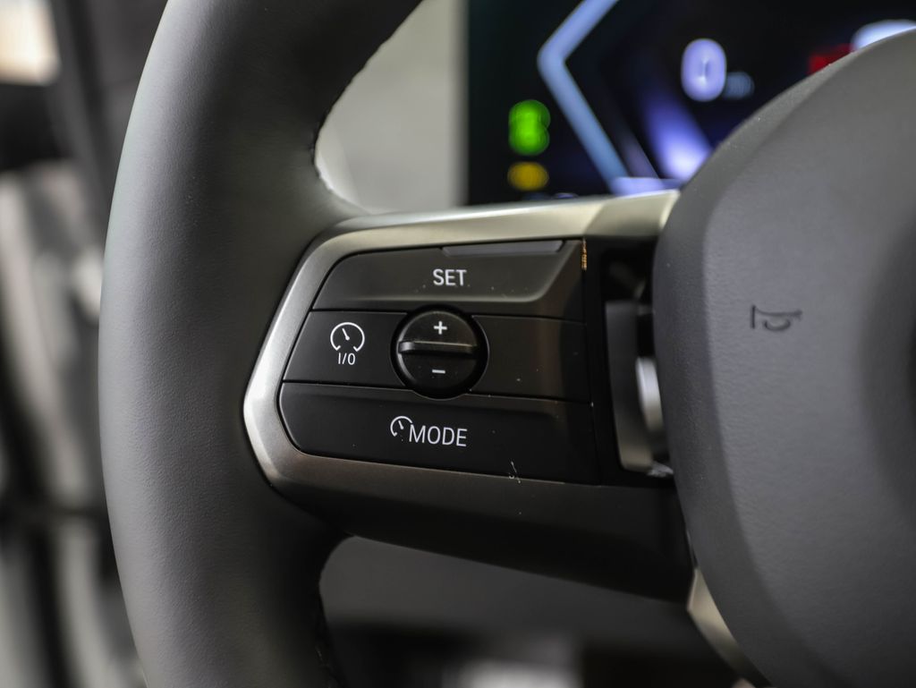 Thumbnail: 2026 BMW iX - 12