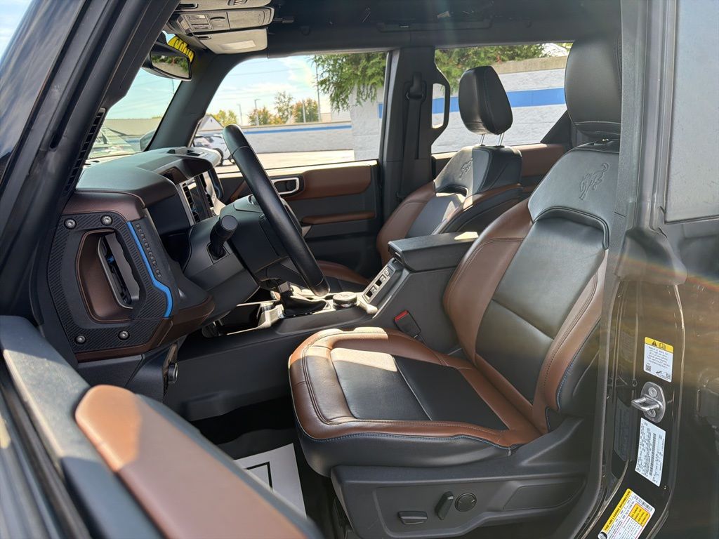 Thumbnail: 2023 Ford Bronco - 17