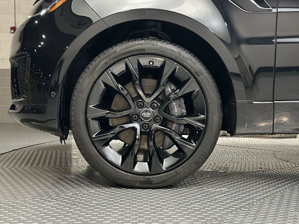 Thumbnail: 2021 Land Rover Range Rover Sport - 10