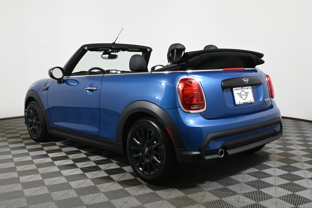 2024 MINI Cooper  13