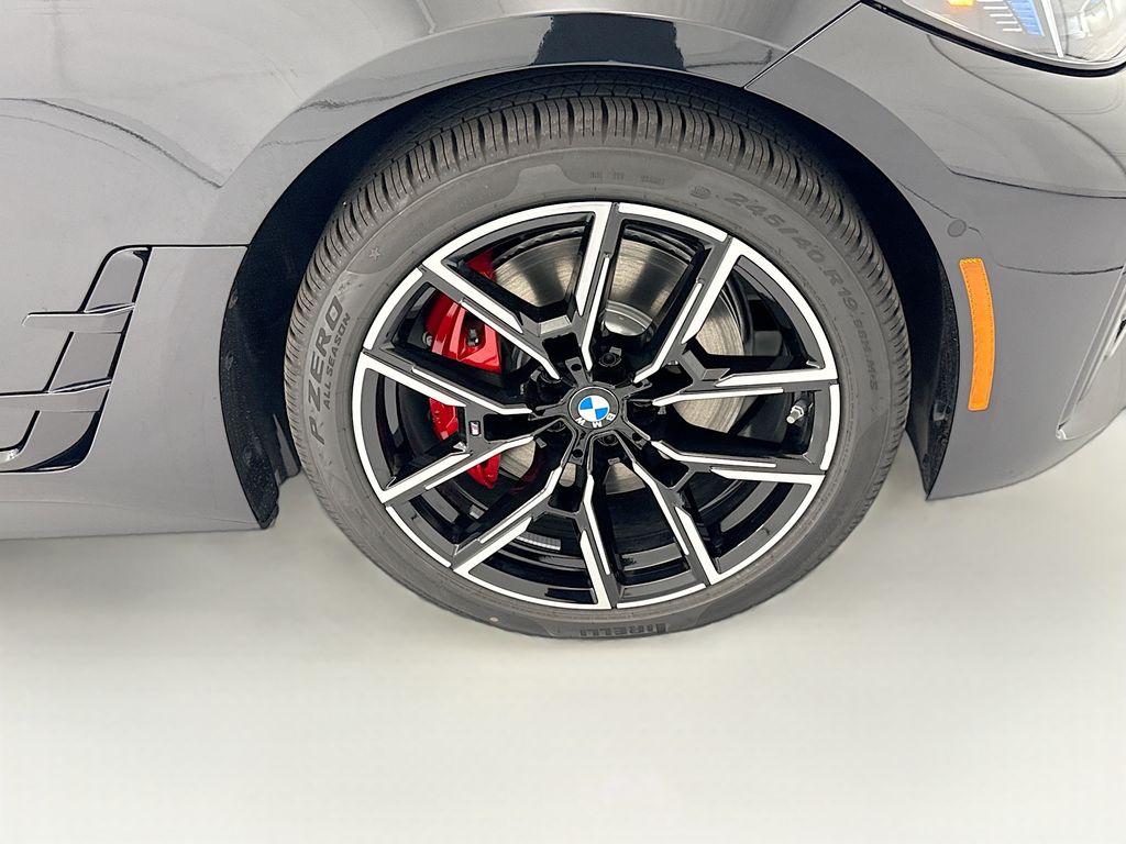 Thumbnail: 2026 BMW i4 - 31