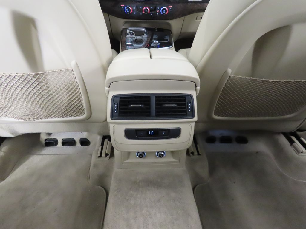 Thumbnail: 2018 Audi Q7 - 32