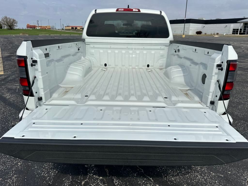 2025 Nissan Frontier SV photo