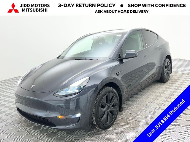 2025 Tesla Model Y Long Range AWD