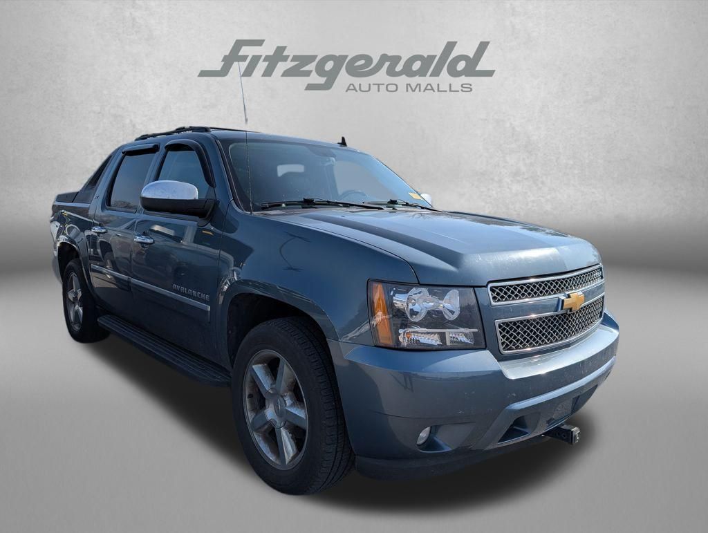 2012 Chevrolet Avalanche LTZ 4WD