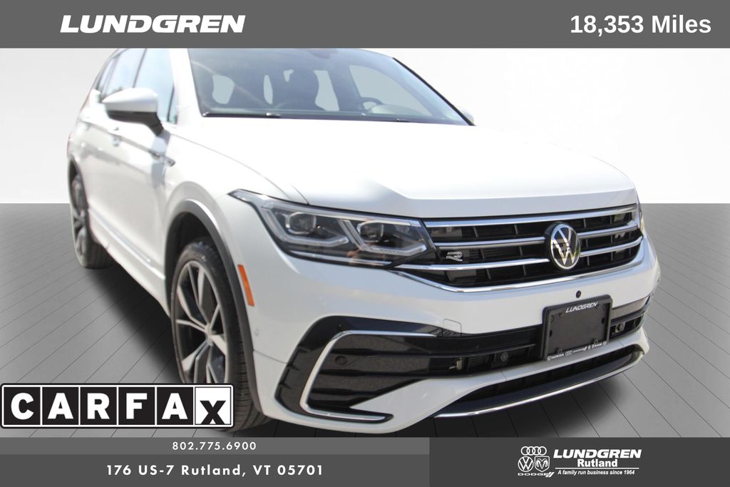 2024 Volkswagen Tiguan 2.0T SEL R-Line 4Motion's photo