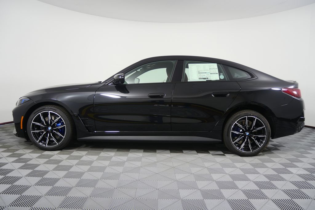 Thumbnail: 2025 BMW i4 - 5