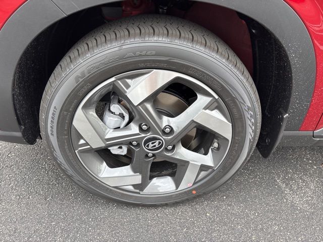 Thumbnail: 2025 Hyundai Venue - 13