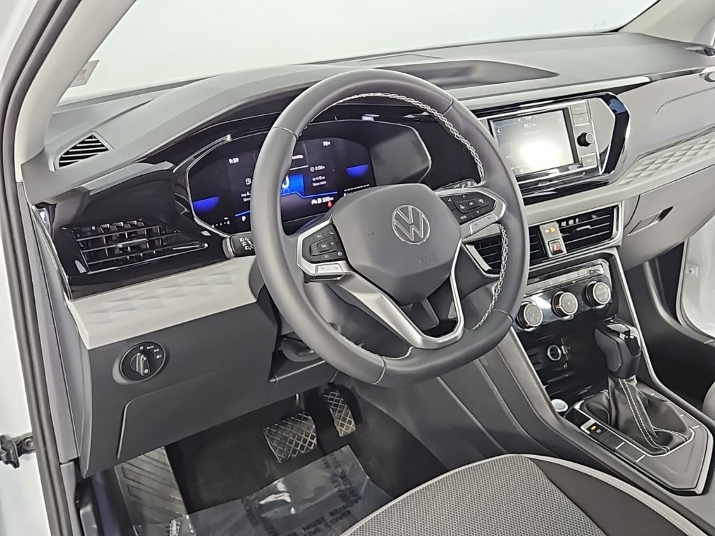 Thumbnail: 2023 Volkswagen Taos - 30