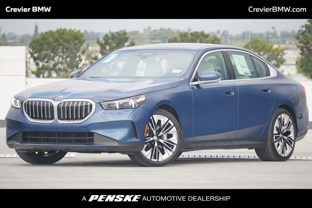 Thumbnail: 2025 BMW 5 Series - 1