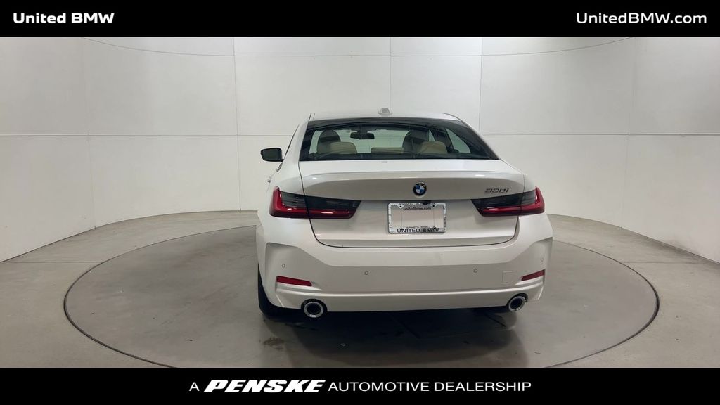 2025 BMW 3 Series 330i 7